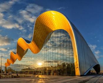 Ледовая премьера: Самый ожидаемый ледовый спектакль на совершенно новой для Москвы площадке.